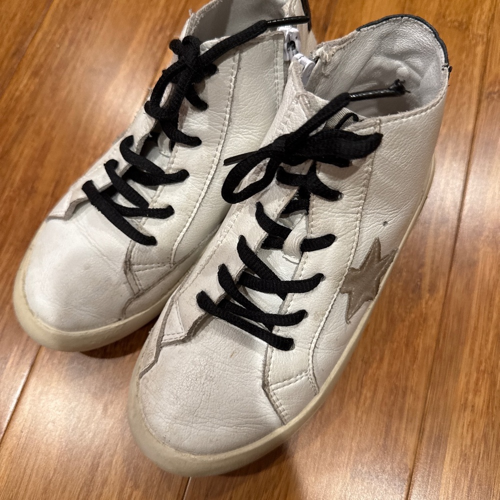 Super stylish white sneakers